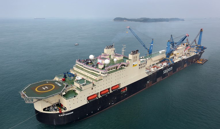 Saipem's Castorone vessel installed the Ichthys-project pipeline