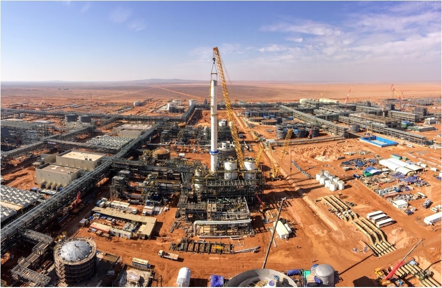 A view from sulfuric acid stack at Ma’aden’s Umm Wu’al Phosphate Facility (image courtesy of Business Wire)