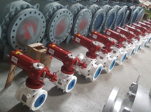 rotork-hydraulic-actuators-used-for-malaysian-oil-field-redevelopment.jpg