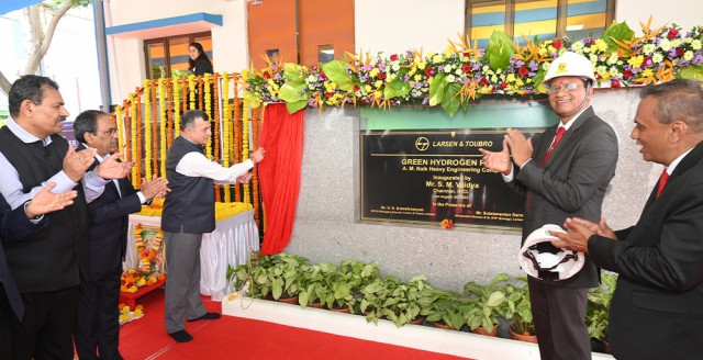 green-hydrogen-plant-inauguration.jpg