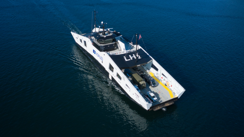 Score to support the world’s first hydrogen-powered ferry