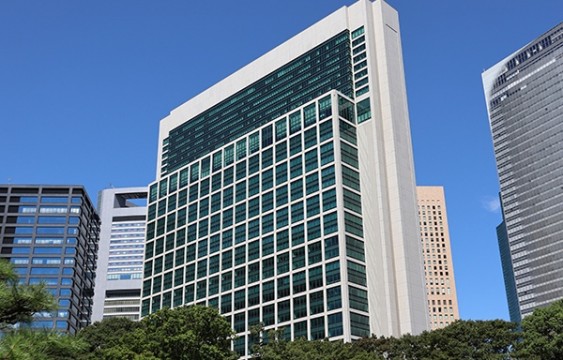 group_s-sec01-img01.jpg